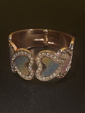 Multi-Color Heart Crystal Stretch Bracelet - Women's Jewelry3126